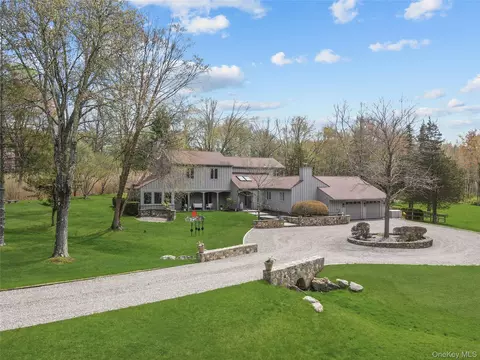 12 E Ridge Rd, Lewisboro, NY 10597