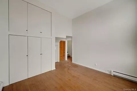 Bedroom - 190 Fordham St #12, New York, NY 10464 photo 4 of 6