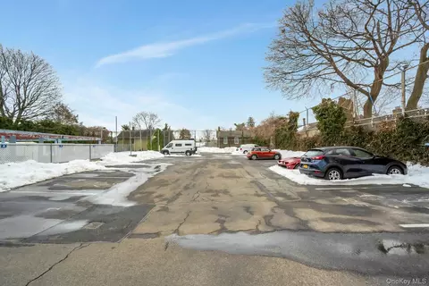 Exterior - 190 Fordham St #12, New York, NY 10464 photo 3 of 6