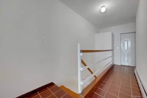 Entry Way - 190 Fordham St #12, New York, NY 10464 photo 1 of 4