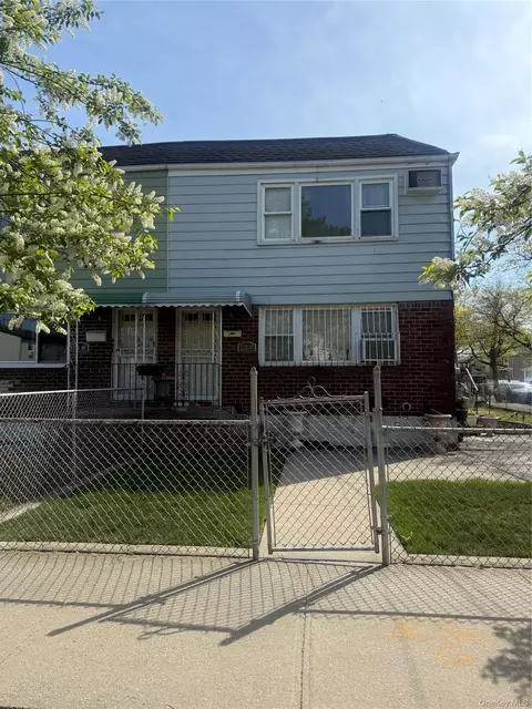 223-02 145th Rd, New York, NY 11413