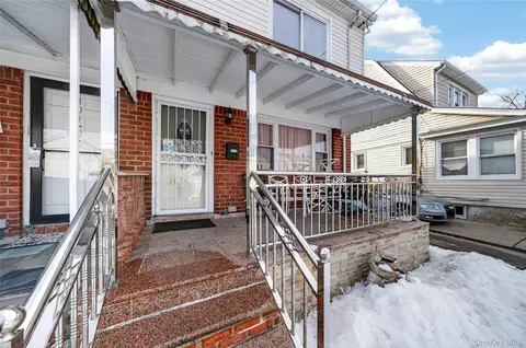 10424 187th St, New York, NY 11412