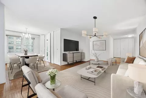 300 E 40th St #4T, New York, NY 10016