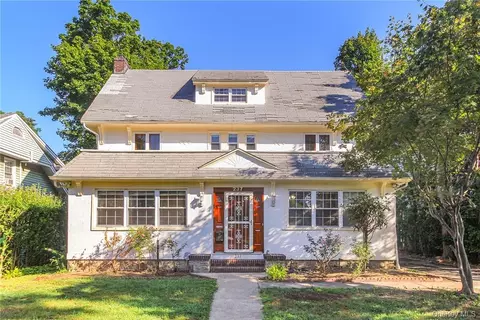 237 Coligni Ave, New Rochelle, NY 10801