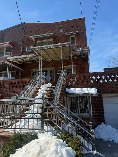 218 E 88th St, Brooklyn, NY 11236