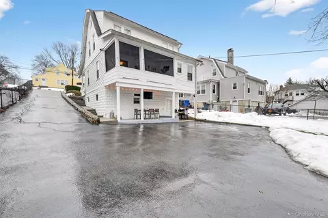Exterior - 19 Forest Ave, Ossining, NY 10562 photo 12 of 16