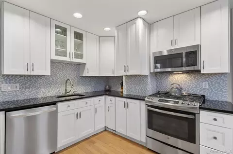 Kitchen - 19 Forest Ave, Ossining, NY 10562 photo 2 of 4
