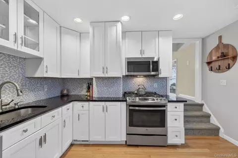 Kitchen - 19 Forest Ave, Ossining, NY 10562 photo 3 of 4
