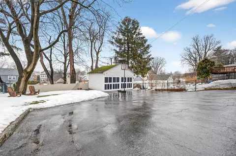 Exterior - 19 Forest Ave, Ossining, NY 10562 photo 10 of 16