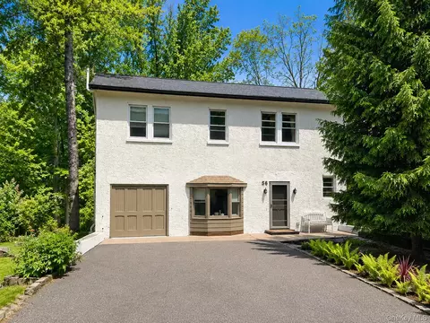 56 Clubhouse Rd, Tuxedo, NY 10987