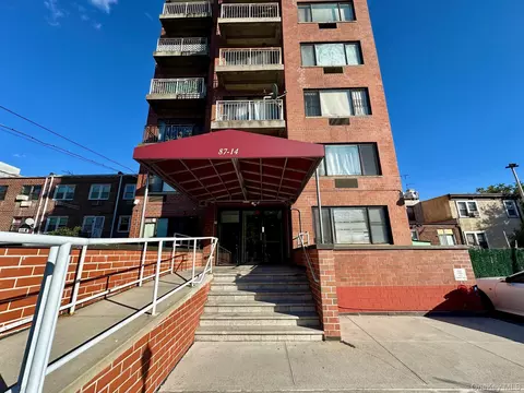 87-14 57th Rd #5A, Elmhurst, NY 11373
