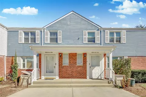 229-09 69th Ave #77, Oakland Gardens, NY 11364
