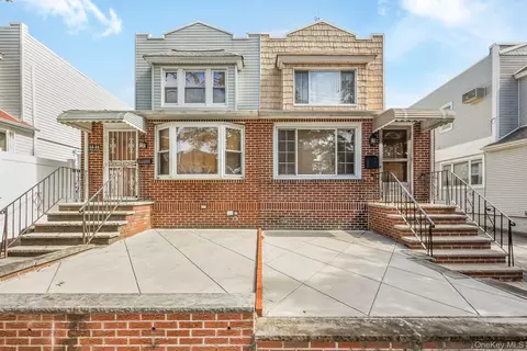 64-42 60th Rd, New York, NY 11378