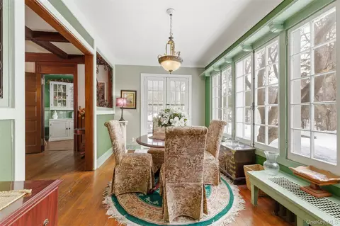 Dining - 5 Trinity Pl, Cornwall, NY 12518 photo 6 of 9