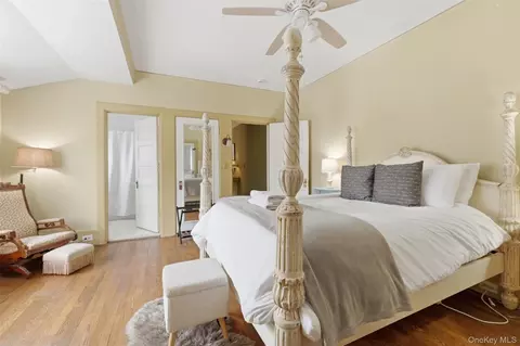 Bedroom - 5 Trinity Pl, Cornwall, NY 12518 photo 2 of 12