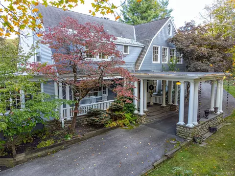 Exterior - 5 Trinity Pl, Cornwall, NY 12518 photo 5 of 5