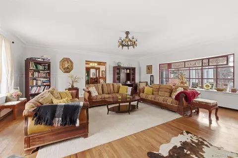 Living - 5 Trinity Pl, Cornwall, NY 12518 photo 3 of 7