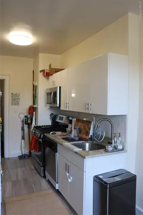 47 N Central Ave #3K, Greenburgh, NY 10530