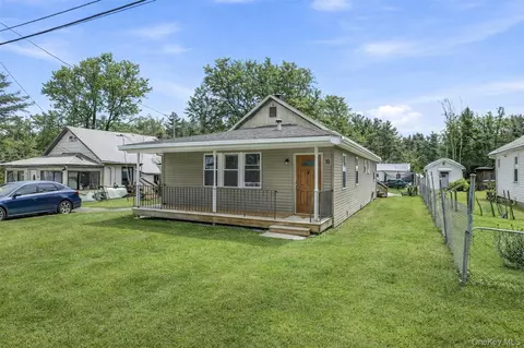 10 Maple Ave N, Woodridge, NY 12789