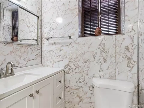 Bath - 155 Linwood St, Brooklyn, NY 11208 photo 2 of 3