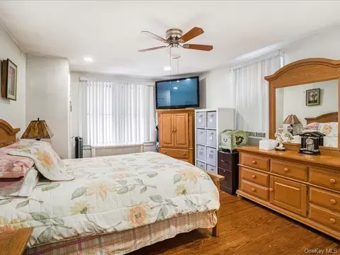 Bedroom - 155 Linwood St, Brooklyn, NY 11208 photo 3 of 7