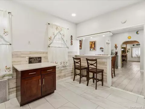Entry Way - 155 Linwood St, Brooklyn, NY 11208 photo 1 of 3