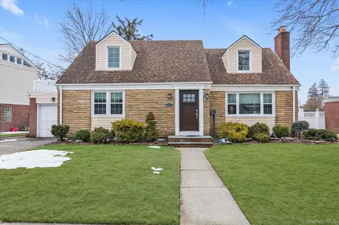 227 Concord Ave, West Hempstead, NY 11552