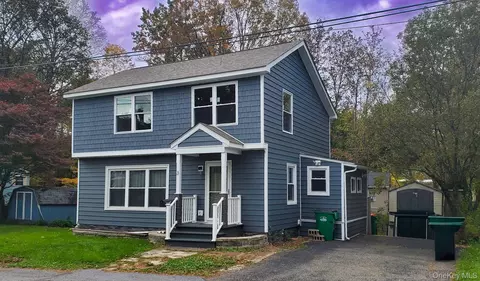 3 Wilcox Ave, Lloyd, NY 12528