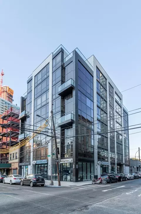 2412 42nd Road Apt 6ds15 Rd #6D+S15, Long Island City, NY 11101