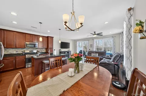Dining - 131 Meadow View Dr, Middletown, NY 10940 photo 2 of 3