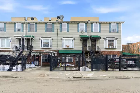 592 Beech Ter, New York, NY 10454