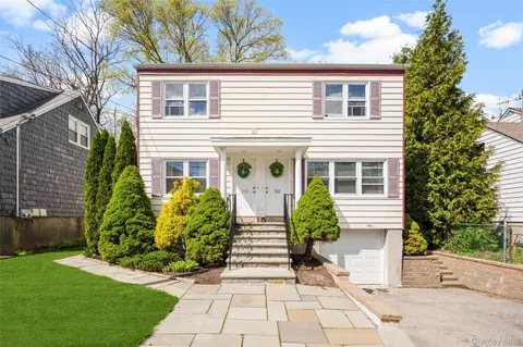 150 Adelphi Ave #150-152, Harrison, NY 10528