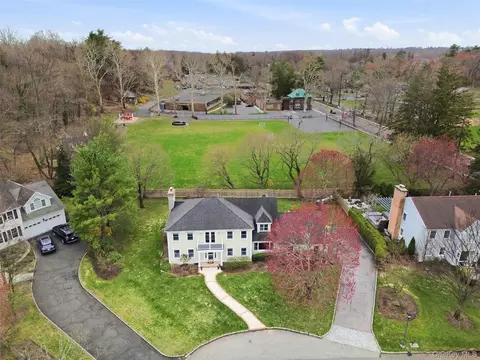 View/Area - 4 Ellis Ct, Rye, NY 10580 photo 1 of 3