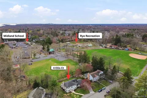 View/Area - 4 Ellis Ct, Rye, NY 10580 photo 2 of 3