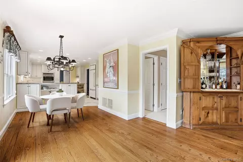 Dining - 4 Ellis Ct, Rye, NY 10580 photo 2 of 4