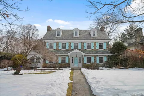 650 Ely Ave, Pelham, NY 10803