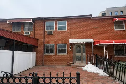 2171 Arthur Ave, New York, NY 10457