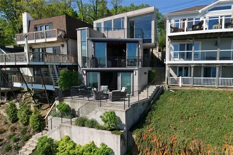 75-34 W Shore Rd #34, North Hempstead, NY 11050