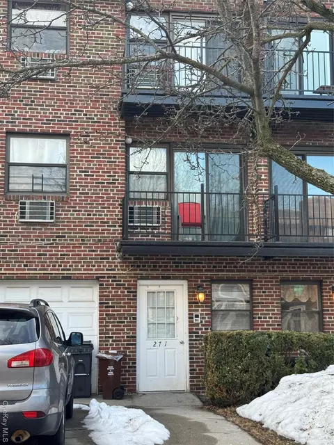 271 Buttrick Ave #D1, New York, NY 10465