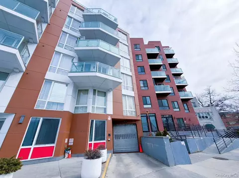 42-29 Parsons Blvd #3F, New York, NY 11355