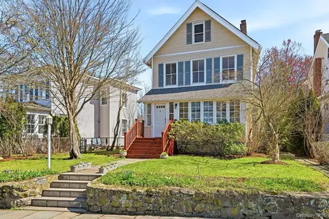 306 Prospect Ave, Mamaroneck, NY 10543