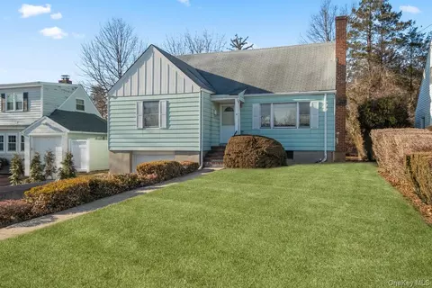 9 Quintard Dr, Port Chester, NY 10573