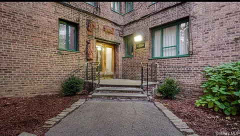 2075 St Raymond Ave #6G, New York, NY 10462