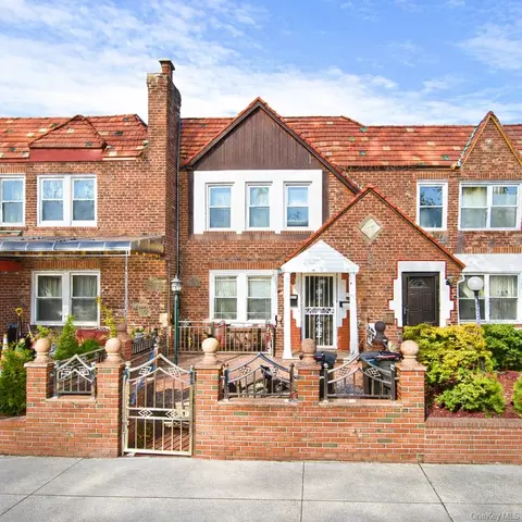 17915 Selover Rd, New York, NY 11434