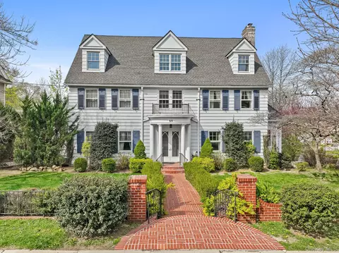 60 Greenridge Ave, White Plains, NY 10605