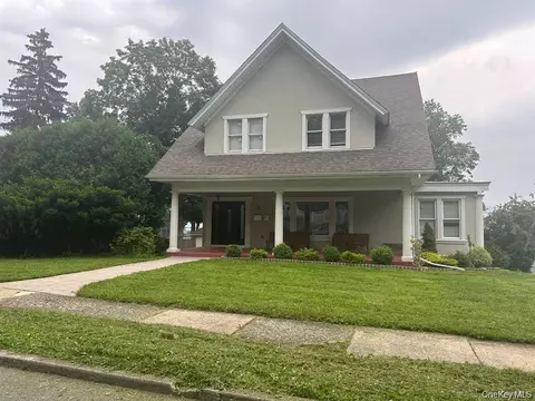 32 City Ter N, Newburgh, NY 12550