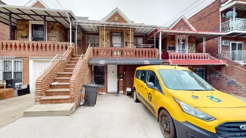 41-70 71st St, New York, NY 11377