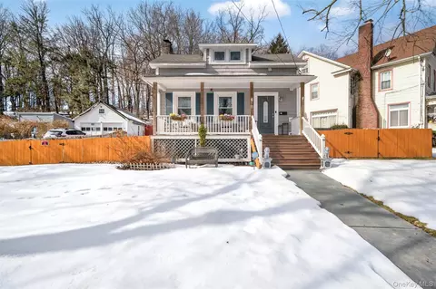 110 S Montgomery St, Walden, NY 12586