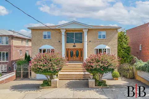 2017 E 74th St, Brooklyn, NY 11234