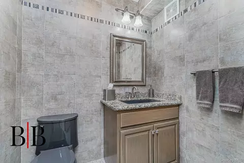 Bath - 2017 E 74th St, Brooklyn, NY 11234 photo 1 of 8